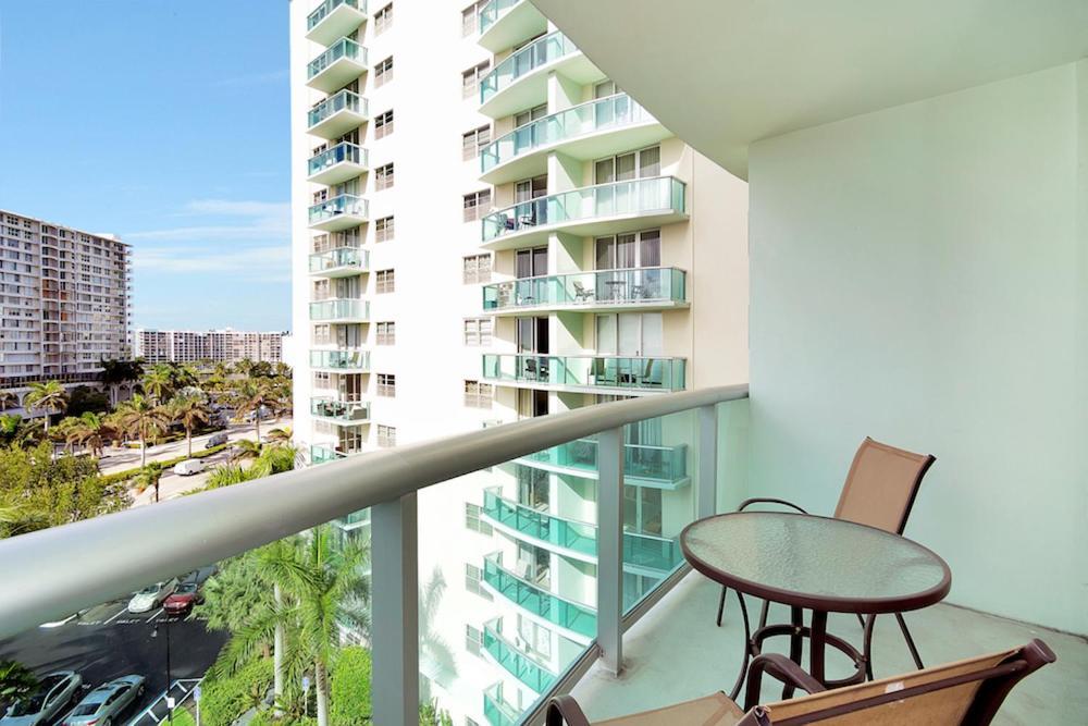 Apartamento En La Playa The Tides Hollywood Exterior photo