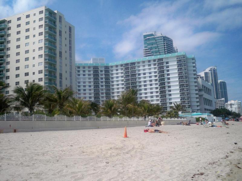 Apartamento En La Playa The Tides Hollywood Exterior photo