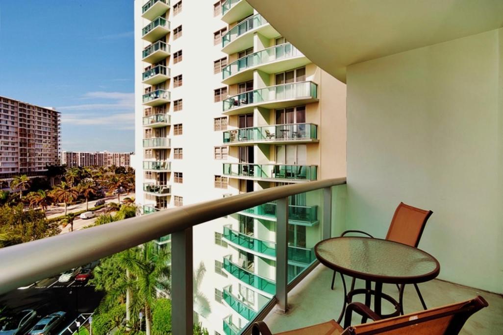 Apartamento En La Playa The Tides Hollywood Exterior photo
